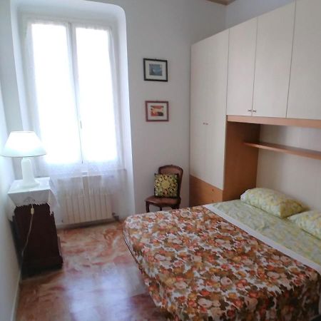 La Romantica Levanto Luaran gambar